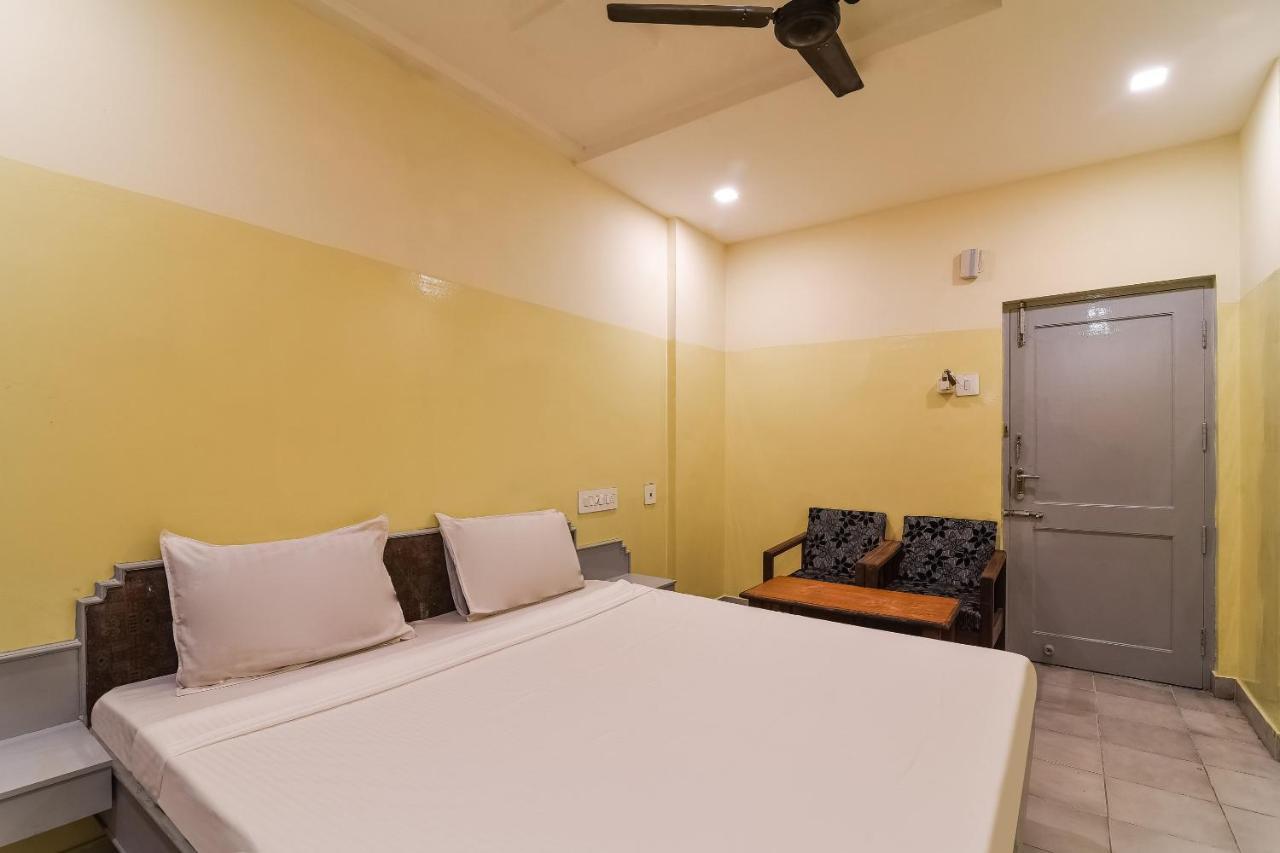 Spot On Karthik International Nellore Buitenkant foto