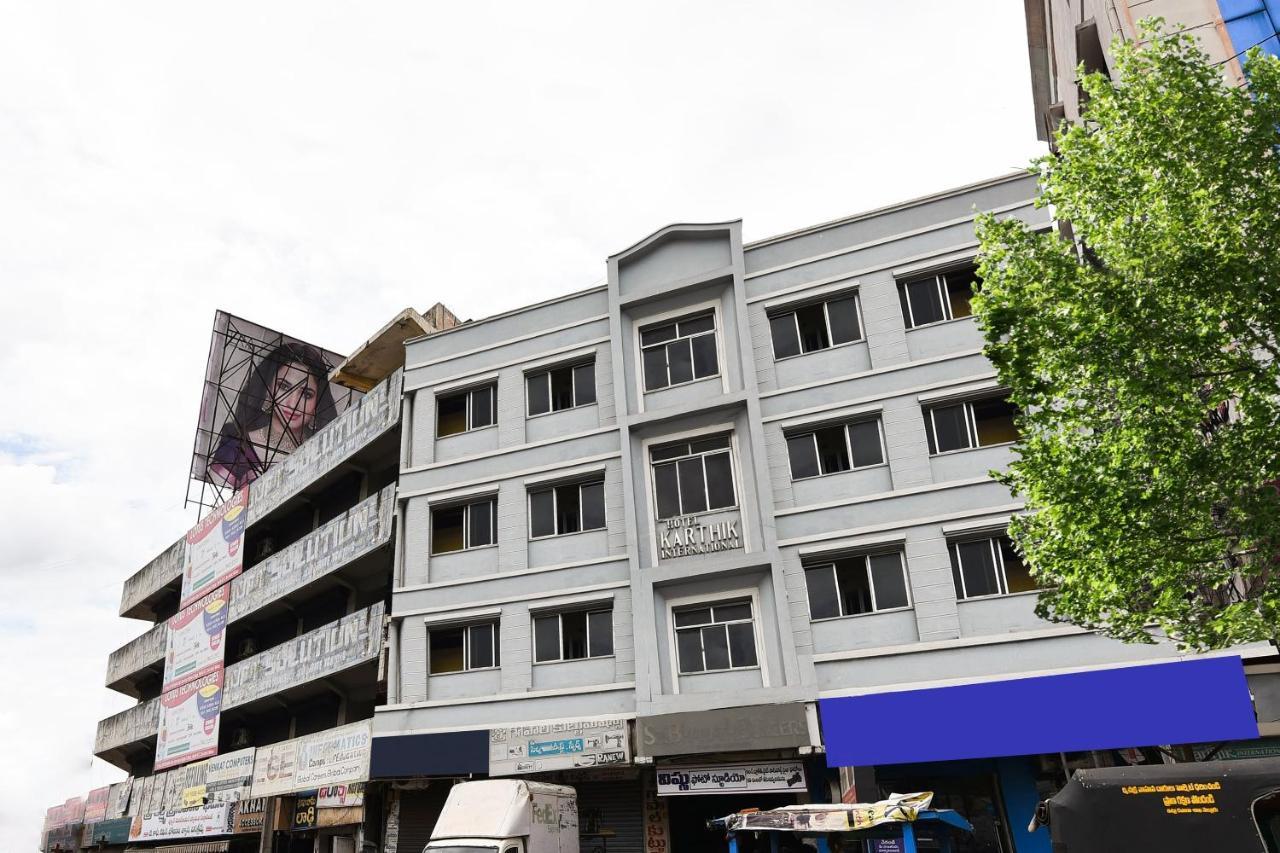 Spot On Karthik International Nellore Buitenkant foto